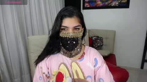 Snapshot of aniisaalii chatting on 07.31.26 Anissa online show from 07.31.26