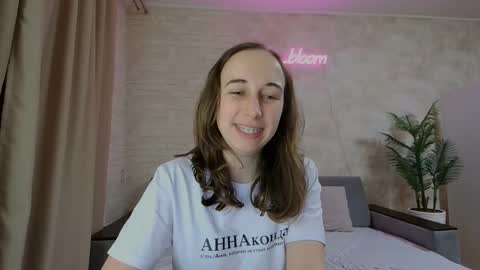 Snapshot of anikabloom chatting on 02.03.25 anikabloom online show from 02.03.25