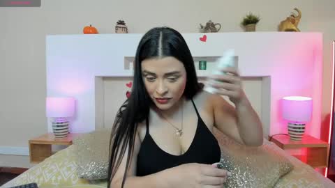 Anika Romano online show from 05.25.26