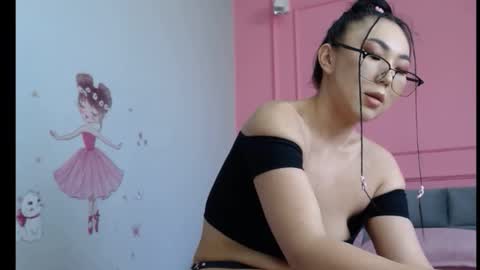 Snapshot of anime_aki chatting on 03.19.26 Akimi online show from 03.19.26