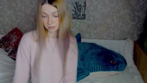 Snapshot of anita_moon_ chatting on 02.13.25 anita_moon_ online show from 02.13.25