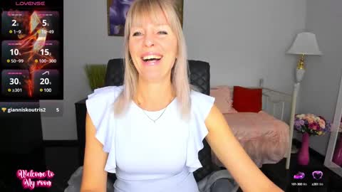 Snapshot of anita_tayson chatting on 12.03.24 Anita online show from 12.03.24