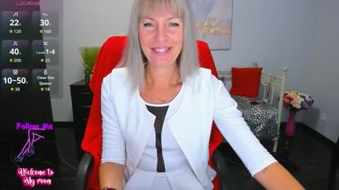 Snapshot of anita_tayson chatting on 09.16.25 Anita online show from 09.16.25