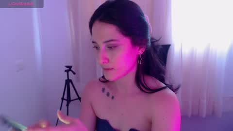 Snapshot of anitafox_ chatting on 06.24.26 Anitafoxx online show from 06.24.26