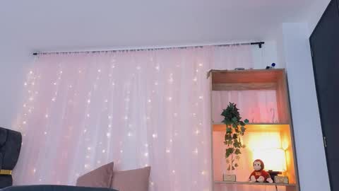 anitaglow online show from 10.07.25