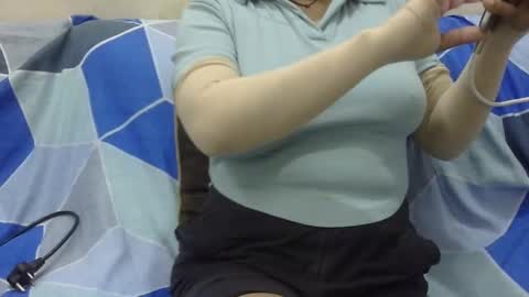 Snapshot of anjali_dogra786 chatting on 09.19.25 anjali_dogra786 online show from 09.19.25