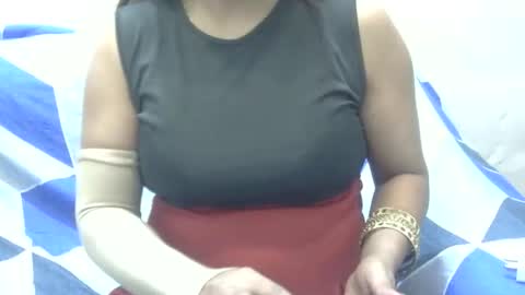 anjali_dogra786 online show from 12.04.25