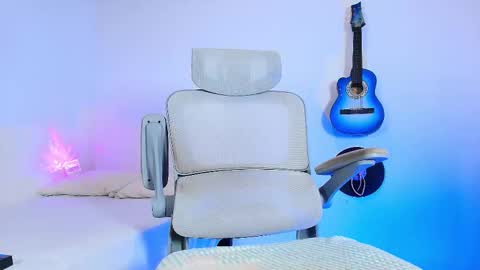 Snapshot of anky_xx chatting on 09.23.25 Anky online show from 09.23.25