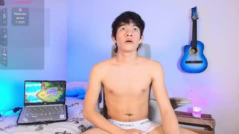 Snapshot of anky_xx chatting on 10.06.25 Anky online show from 10.06.25