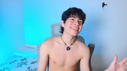 Snapshot of anky_xx chatting on 11.26.25 Anky online show from 11.26.25