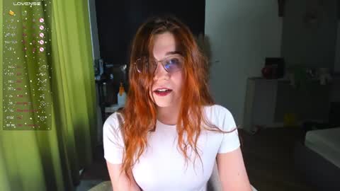 Snapshot of ann_couette chatting on 06.15.26 Im Ann welcome in my room PVT is open online show from 06.15.26