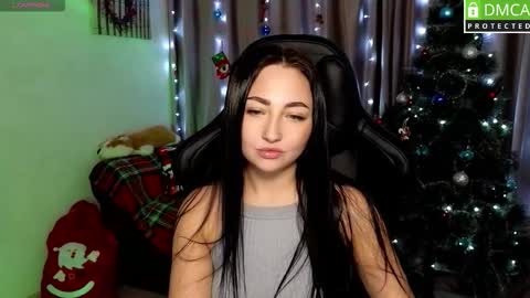 Snapshot of anna873 chatting on 12.18.25 Anna online show from 12.18.25