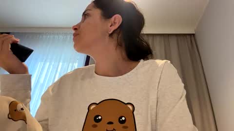 Anna online show from 11.09.25