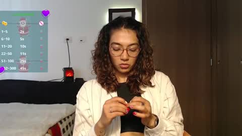 Anna online show from 12.16.24