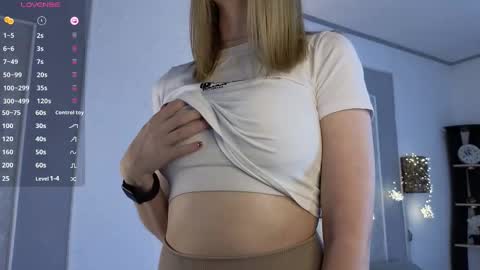 anna_goodman online show from 02.19.25