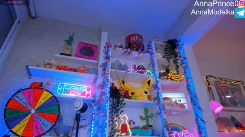 Anna online show from 01.15.25