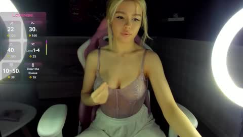 Anna online show from 02.26.26