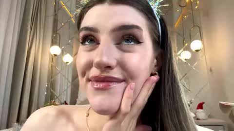 Snapshot of anna_way chatting on 12.30.24 Anna GMT 2 Mon-Wed Sat 0300am-0900am Thu 1100AM-300PM online show from 12.30.24