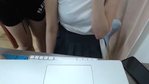 Snapshot of anna_xyz chatting on 11.30.25 anna_xyz online show from 11.30.25