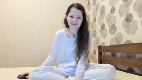 annaahcharm online show from 07.06.26