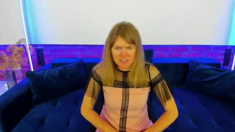 Annabel online show from 11.20.25