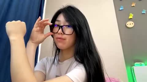 Aya  online show from 10.16.25