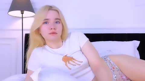 AnnaBelle online show from 11.09.25