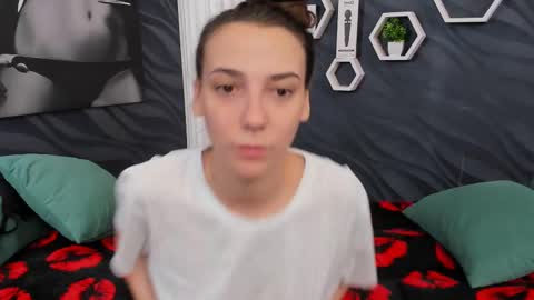 annabishop online show from 02.23.25