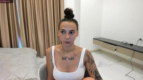 annabishop online show from 11.04.25