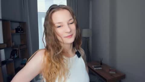 Snapshot of annabuck chatting on 03.04.26 Ann online show from 03.04.26