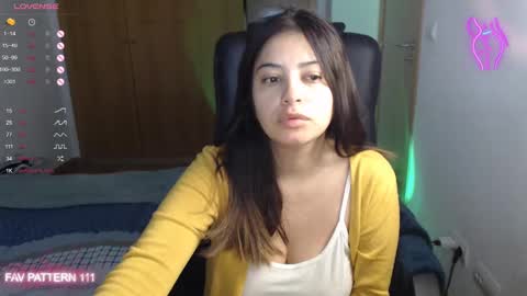 Snapshot of annadolll chatting on 12.26.24 OF          twitter  annadangerx pornhub    online show from 12.26.24