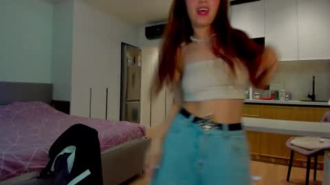 Anna online show from 09.22.25