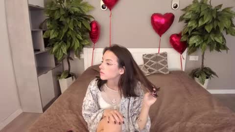 Snapshot of annaelys chatting on 02.21.25 Anna online show from 02.21.25