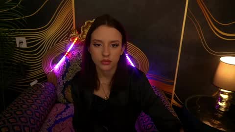 Snapshot of annaelys chatting on 03.08.25 Anna online show from 03.08.25