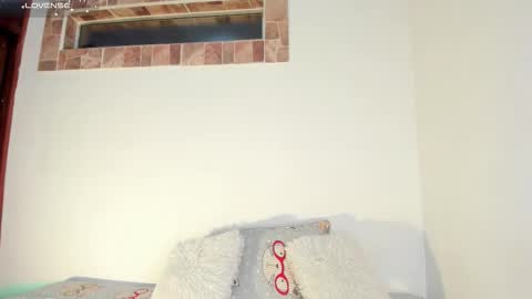 annafoox_ online show from 11.01.25