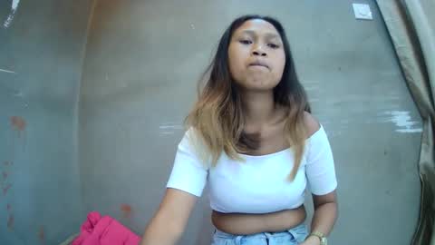 Snapshot of annah_maru chatting on 03.27.26 Annah maru online show from 03.27.26