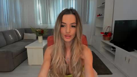 annaise  online show from 03.13.26