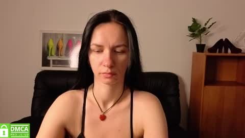 Snapshot of annakillian_kiss chatting on 06.21.26 Anna online show from 06.21.26