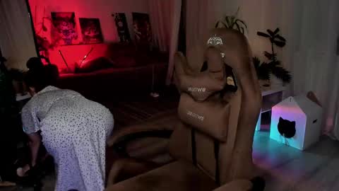 annalluring online show from 01.14.25