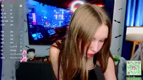 Holly Molly Im Polly online show from 11.22.25