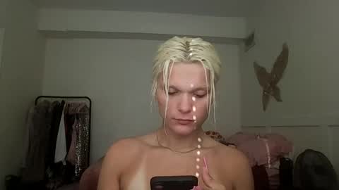 Snapshot of annamarrie777 chatting on 06.29.26 AnnaMarrie online show from 06.29.26