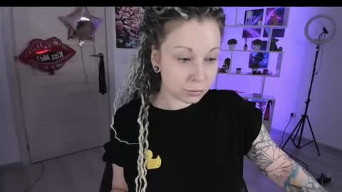 Anna online show from 10.18.25