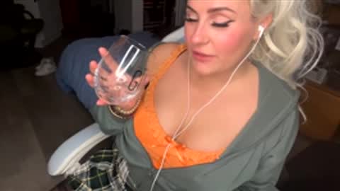 annaonme online show from 03.18.26