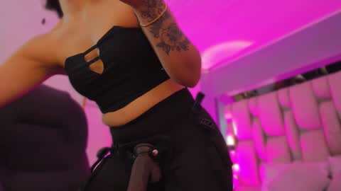 Annara Lein online show from 10.14.25