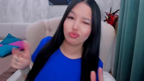 Anna online show from 09.23.25