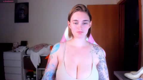 AnnaRoading online show from 10.07.25