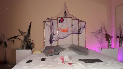 Anna online show from 11.02.25