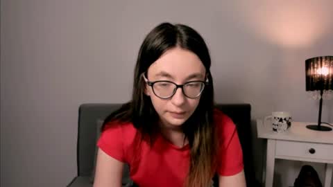 Anna online show from 06.19.26