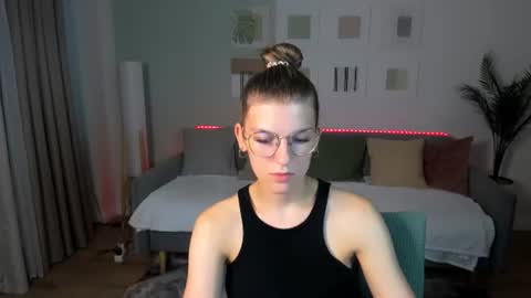 Snapshot of annathorne chatting on 07.01.26 Im Anna online show from 07.01.26