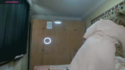 AnnaXLovers online show from 09.14.25